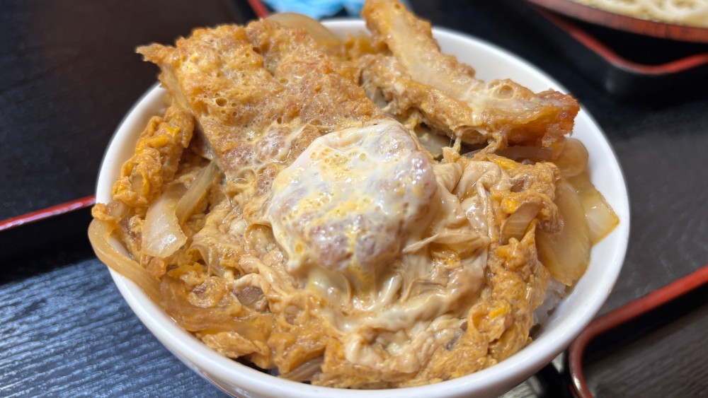 楽楽庵で食べたミニカツ丼