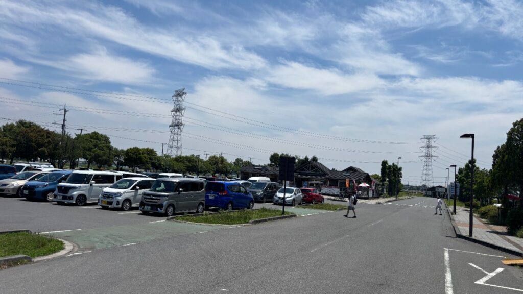 道の駅いちごの里よしみの外観